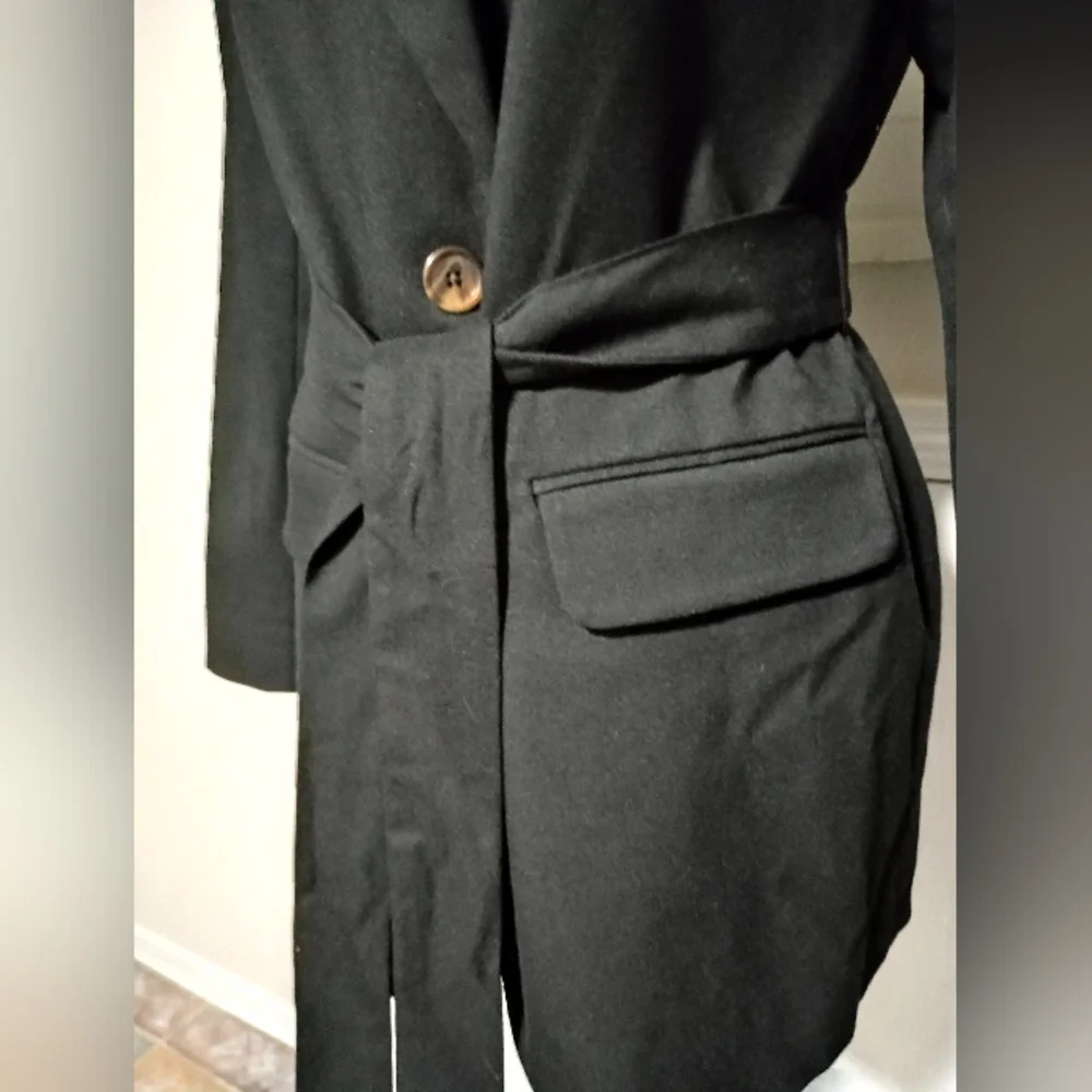 NWT Future Collective Kahlana Barfield Brown - Black Belted Relaxed Fit Blazer - Picture 4 of 8